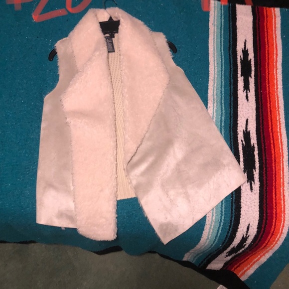 Jackets for sell! sizes small and medium - Picture 3 of 9